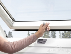 Окно мансардное   VELUX Стандарт GLP0073 BIS 78*118 ручка снизу